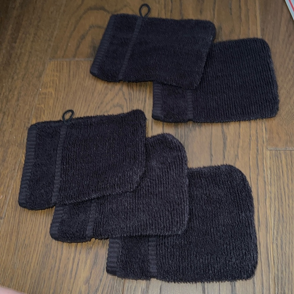 NWOT European Style 5pc Wash Cloth bath mitten soft face towel soap glove